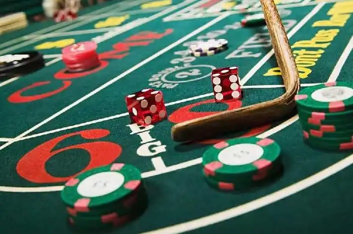 parlay adalah featured game showcase